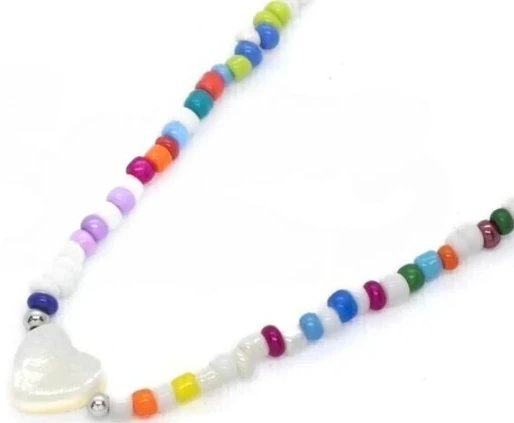 Collar con gancho y extension de acero quirurgico mostacillas colores, simil corazon nacar 40cm + 5c